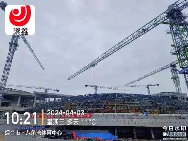 Fabbricazione in acciaio a cornice leggera Installazione rapida Struttura metallica Pre-ingegnerizzata Sala sportiva Sala da ginnastica Edifici di stadio all'aperto